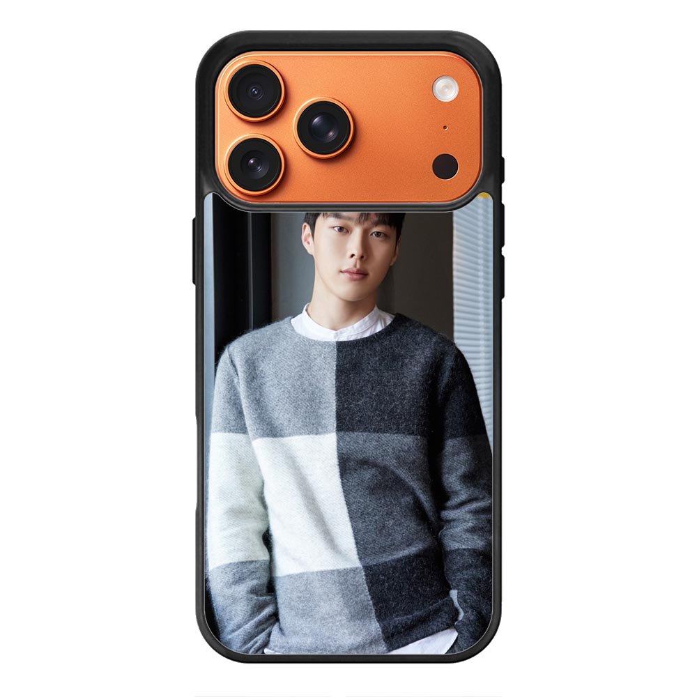 Actor Jang Ki Yong iPhone 17 Pro Case QC8581