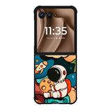 Cute Astronaut Hug The Planet Motorola Moto RAZR Plus 2025 Case OV8810