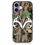 Realtree Camo iPhone 17 Case OV2724