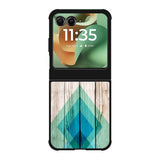 Simple Aztec on Wood Motorola Moto RAZR 2025 Case OV1806