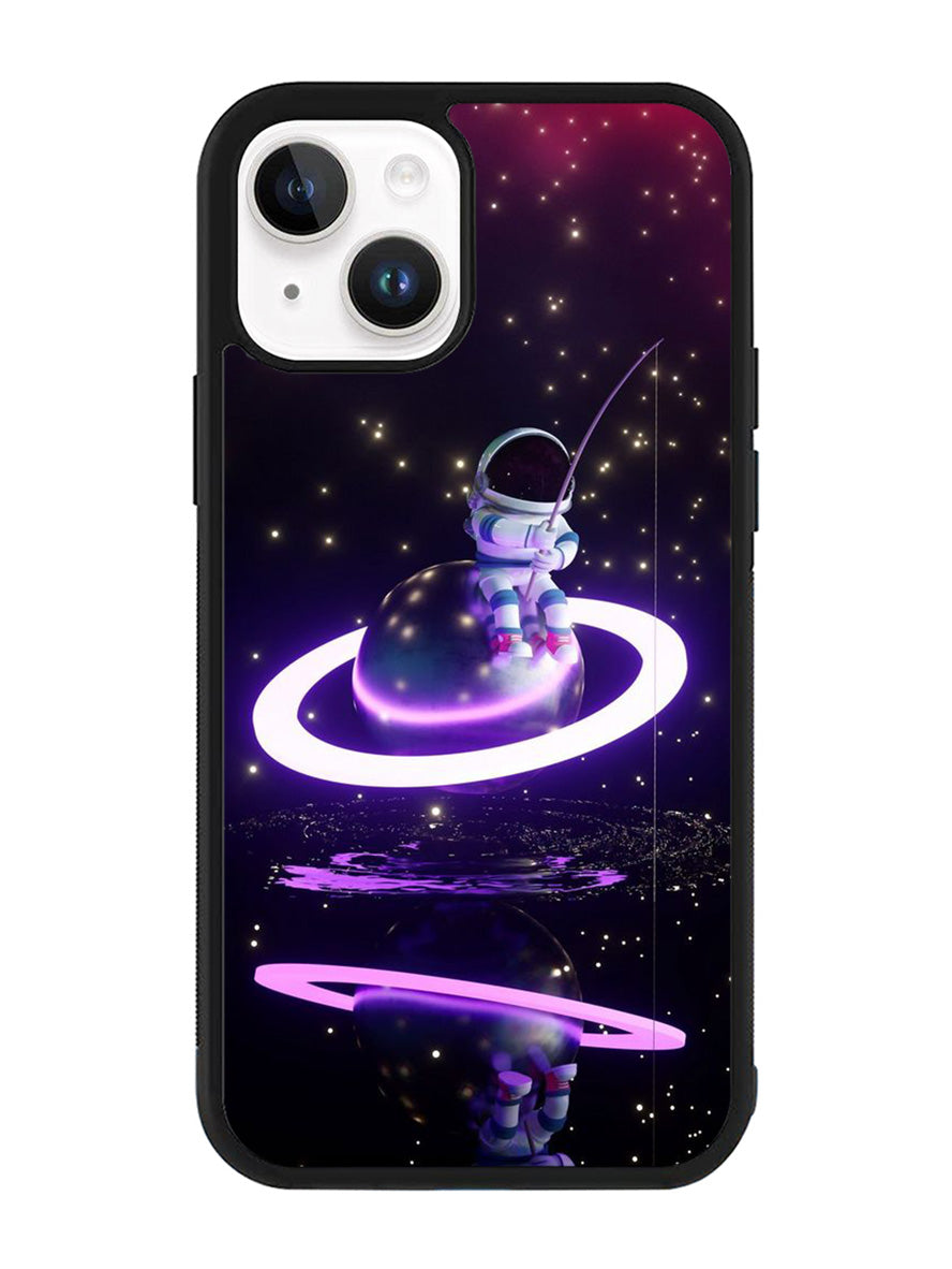 An astronaut hunts for the stars iPhone 15 Plus Case OV9904